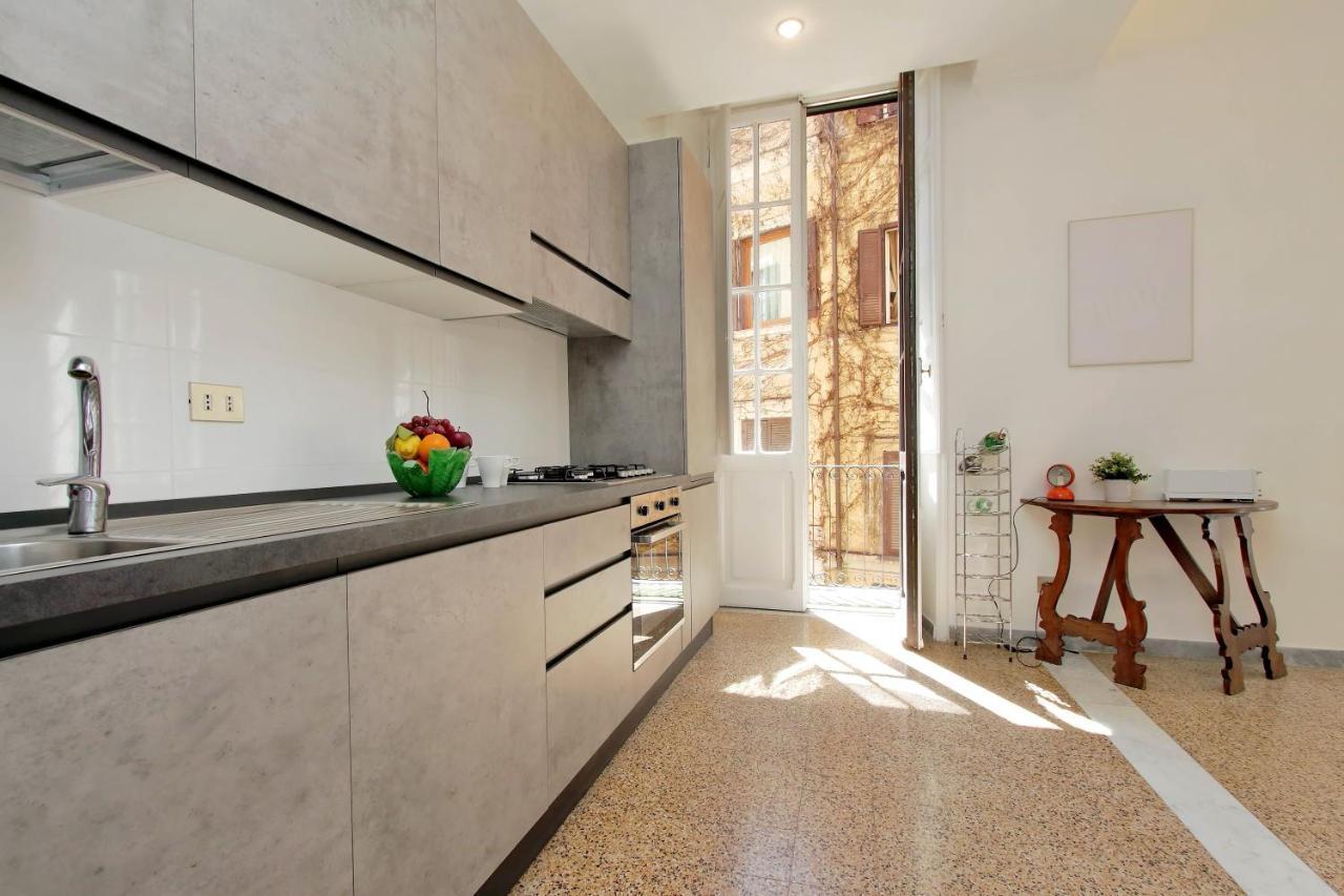 4Bnb - Tiberina Spacious Apartment Рим Екстер'єр фото