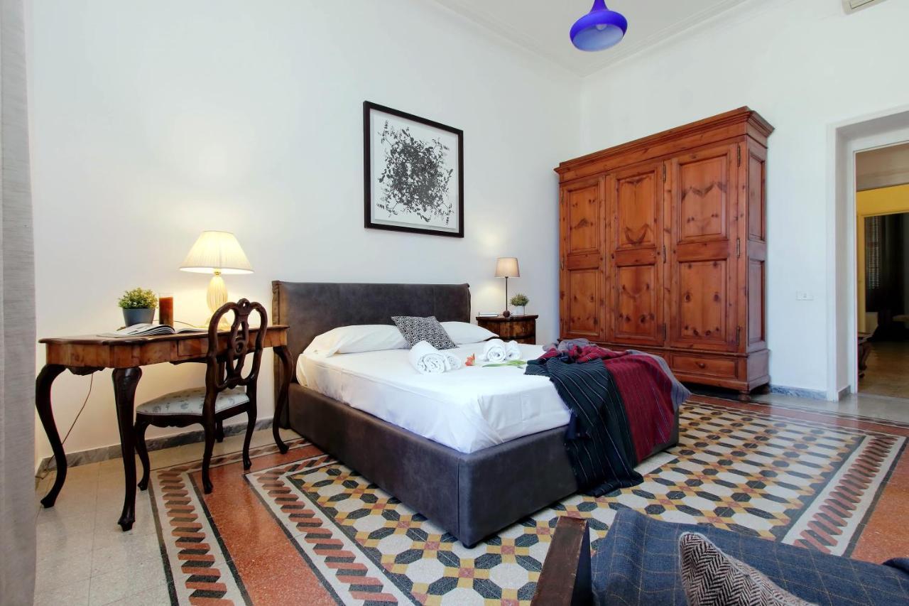 4Bnb - Tiberina Spacious Apartment Рим Екстер'єр фото